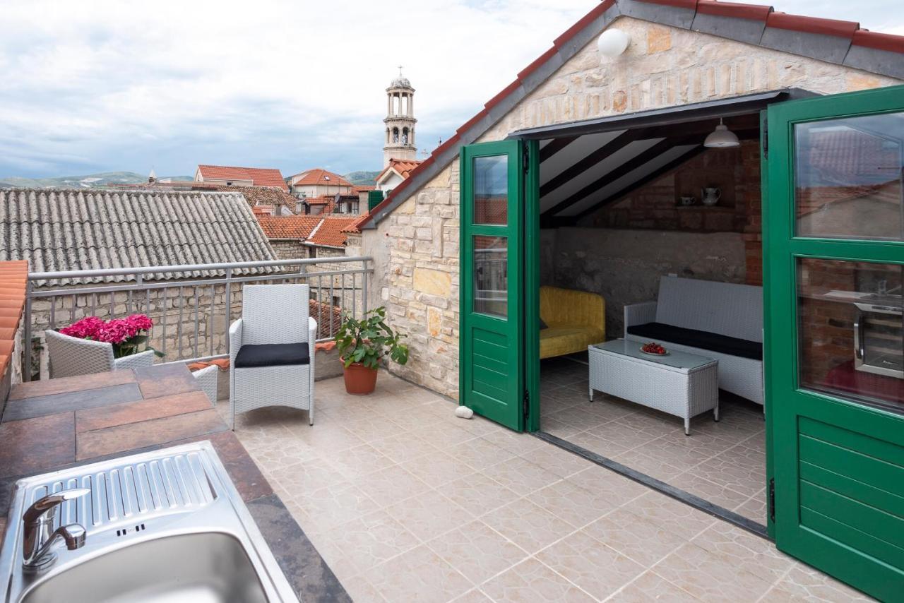 Guesthouse Nina Kastel Novi Bagian luar foto